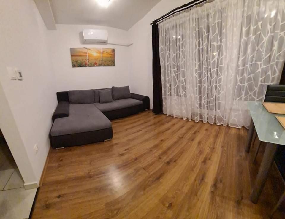 Smarthomeapartman Hajdúszoboszló Esterno foto